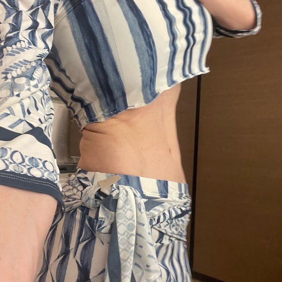 Reworked vintage roberto Cavalli two piece with matching headband - Picture 3 of 4